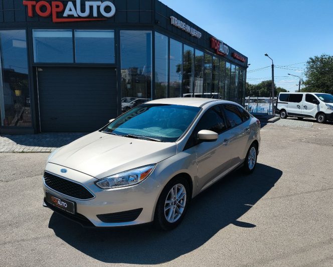 Ford Focus SE 2017